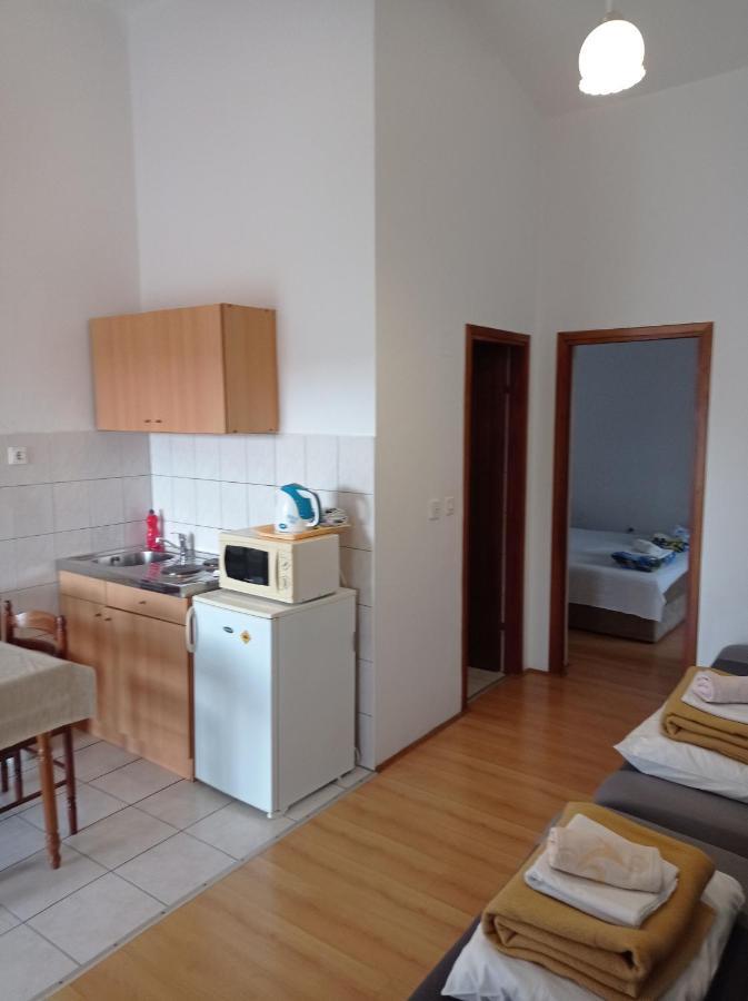 Apartments Milinkovic Βόντιτσε Εξωτερικό φωτογραφία