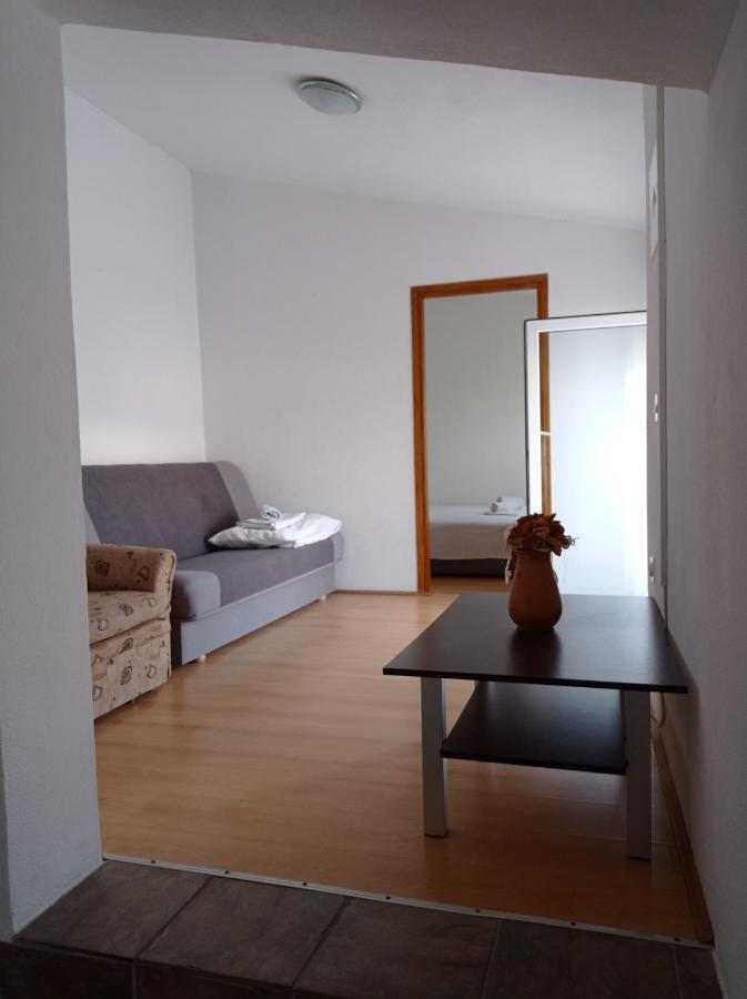 Apartments Milinkovic Βόντιτσε Εξωτερικό φωτογραφία