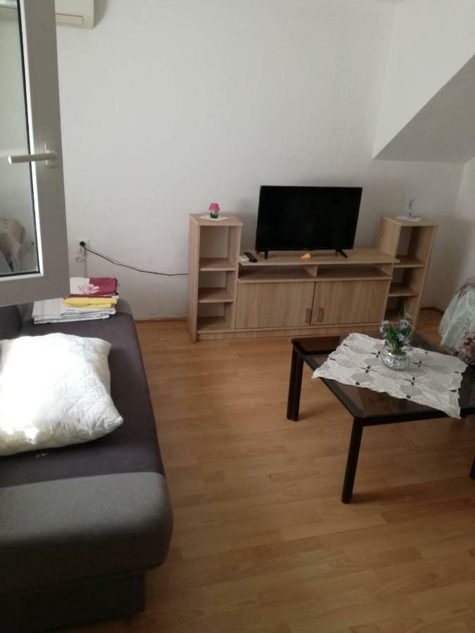 Apartments Milinkovic Βόντιτσε Εξωτερικό φωτογραφία