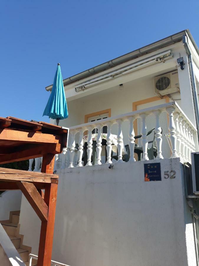 Apartments Milinkovic Βόντιτσε Εξωτερικό φωτογραφία
